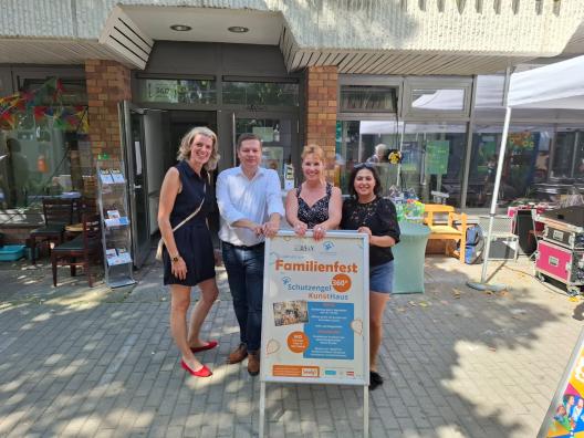 Bezirksbürgermeister Martin Schäfer und Hotel Luc